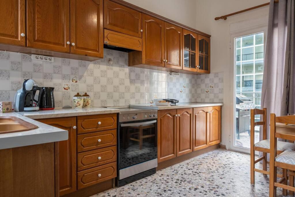 Billiard Home Каламата Екстериор снимка